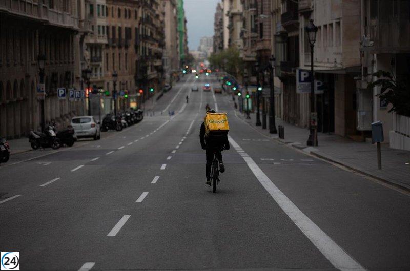 Glovo cierra seis ciudades en España y anuncia un ERE en su red de supermercados 'fantasma'