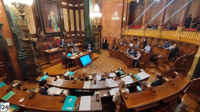 Barcelona impone nueva tasa de terrazas respaldada por partidos conservadores PSC, Junts, PP y Vox
