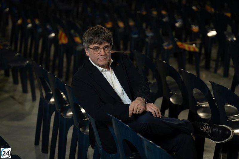 Puigdemont acusa a Sánchez de querer controlar Cataluña desde la capital.