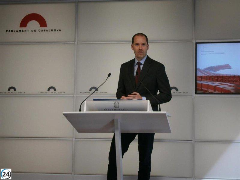 El PP catalán preocupado por posible alianza del PSC con independentistas y consecuencias para el senador autonómico.