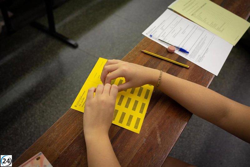 Catalunya presenta el primer examen de las PAU del 2025