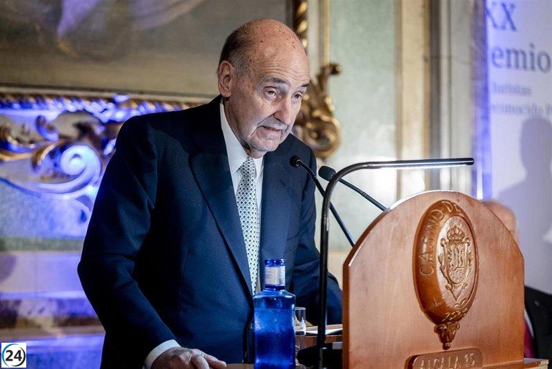 Roca Junyent califica de alarmante la intención de Trump de incluir Groenlandia, Canadá y el canal de Panamá en sus planes.