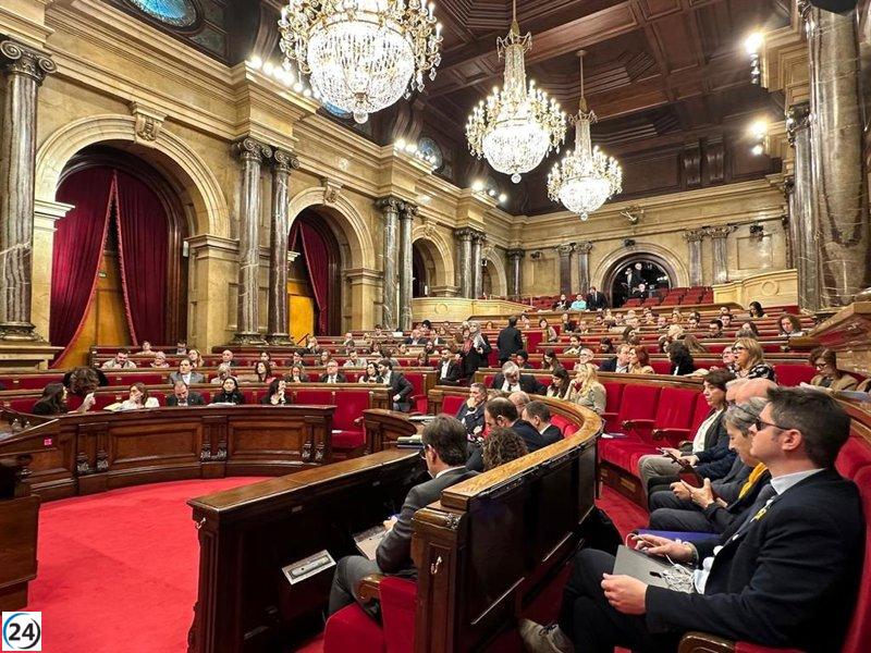 El Parlament acepta cambios fiscales para Hard Rock con el apoyo de PSC, ERC, Comuns y CUP.