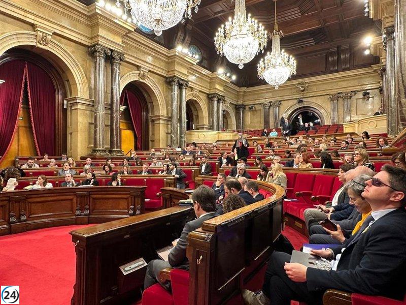 El Parlament solicita al Govern renunciar al acuerdo con la OCDE para reformar la educación.