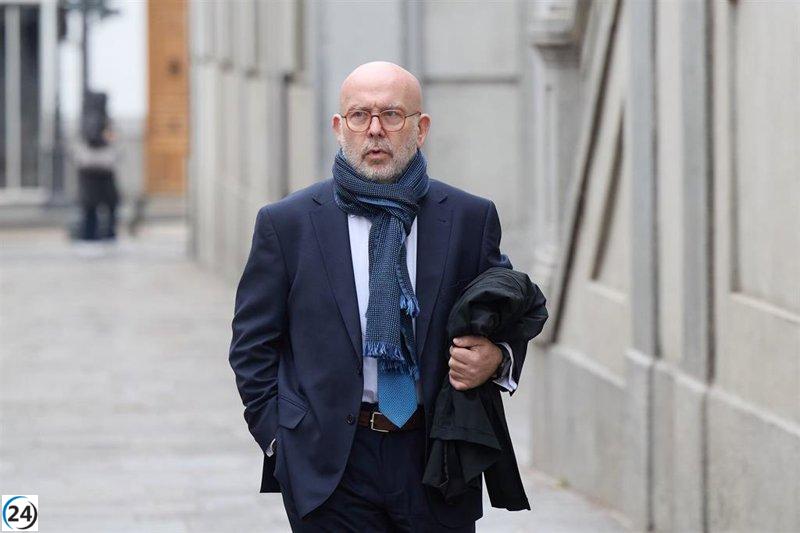 Justicia solicita al Tribunal Supremo la amnistía para Puigdemont en caso de malversación.