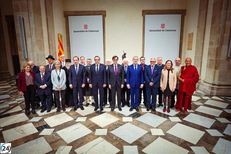 Illa destaca valores fundamentales como la fraternidad, la esperanza y la verdad en la sociedad contemporánea.