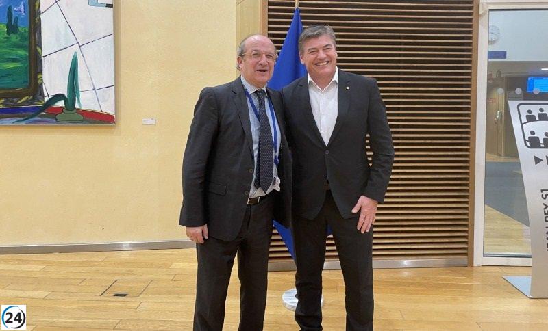 Cañete de Pimec aboga por las pymes en la discusión de leyes en Bruselas.