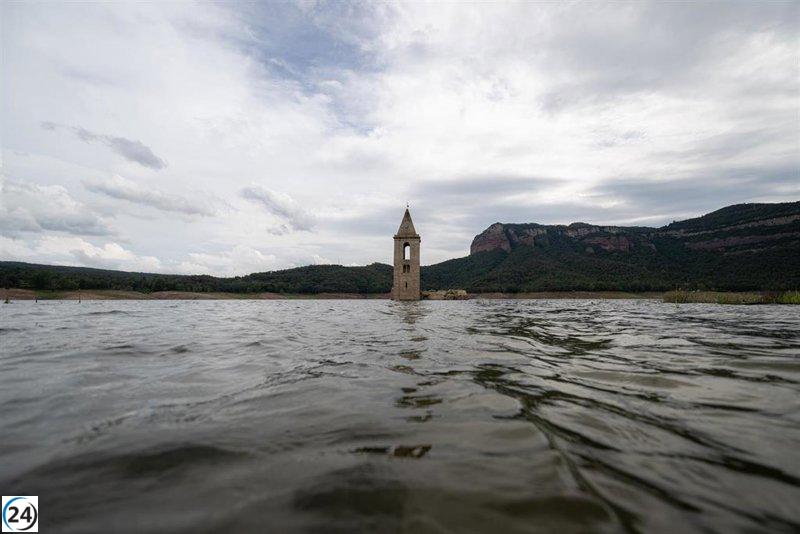 Reservas de los embalses del Ter-Llobregat alcanzan el 70% en apoyo a Barcelona y Girona.
