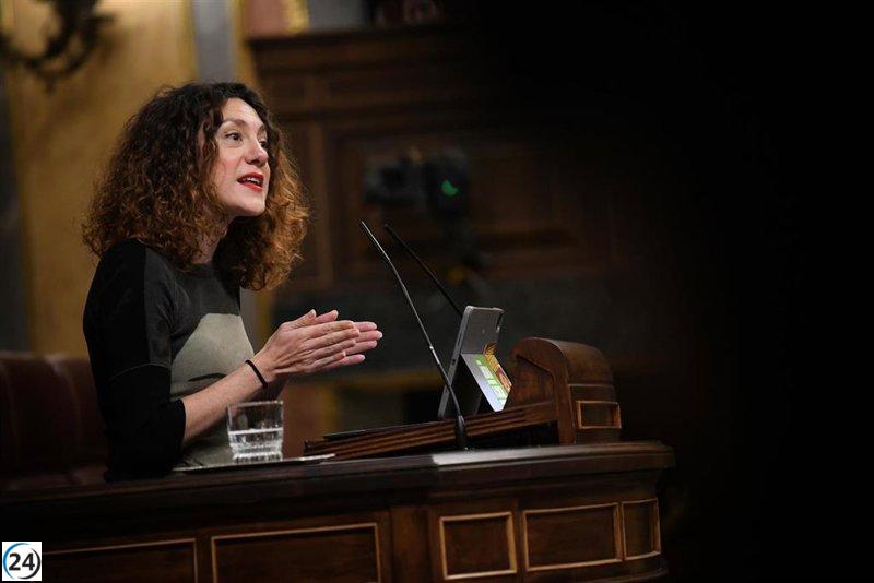 Vidal (Comuns) califica la OPA sobre Banc Sabadell como una grave amenaza para los empleados.