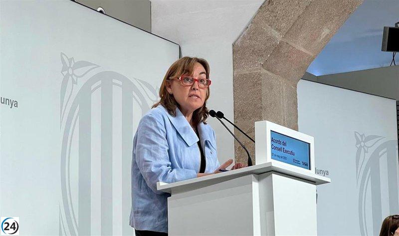 Paneque critica la postura del PP en las negociaciones sobre el catalán en la UE.