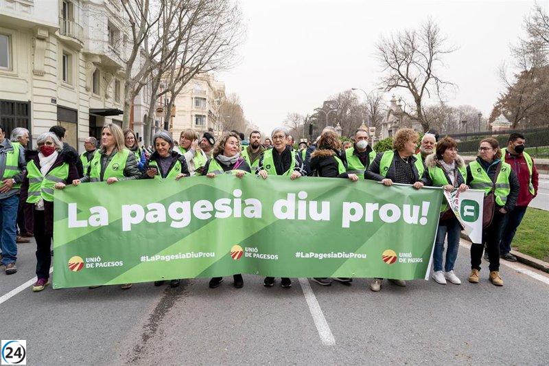 Unió de Pagesos denuncia el retraso de un año en los planes de control de fauna.