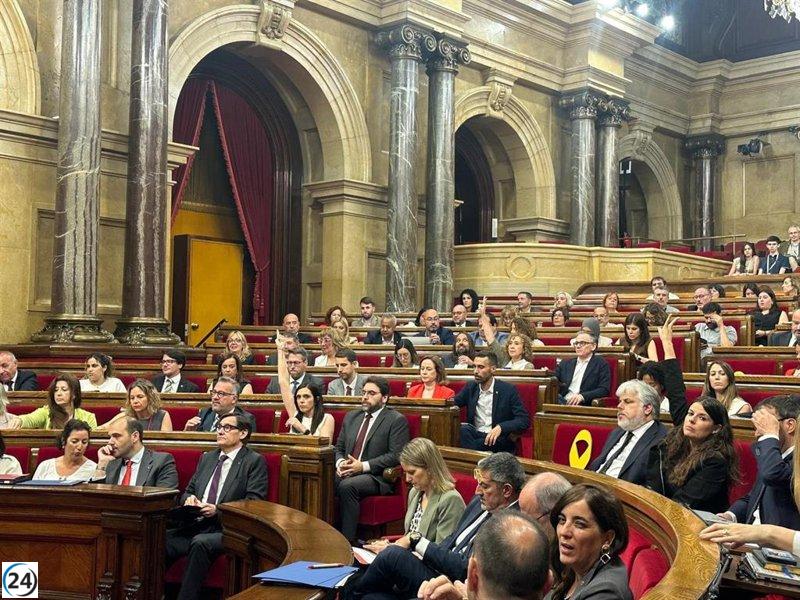 El Parlament niega la solicitud de Illa para comparecer sobre el caso Cerdán.