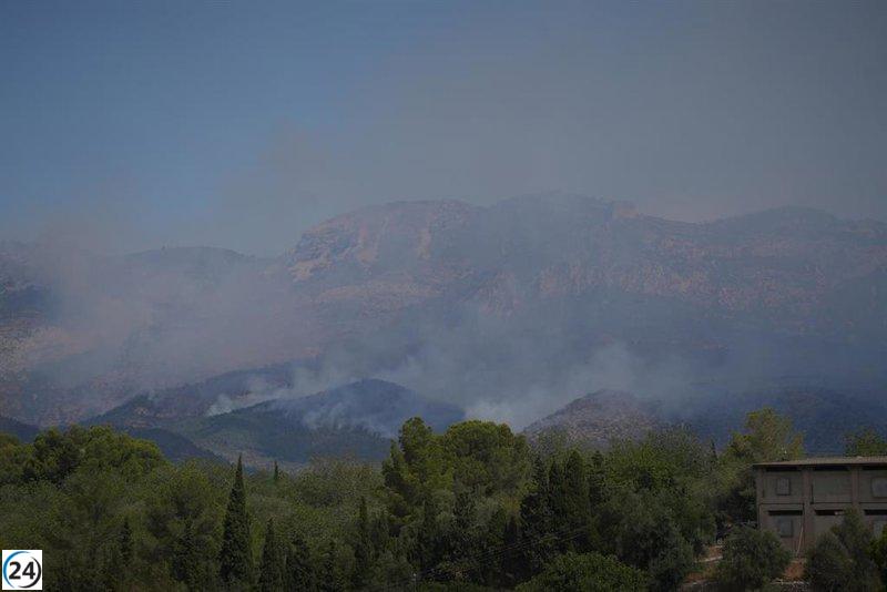 Incendio en Tarragona arrasa 2.899 hectáreas y sigue fuera de control.