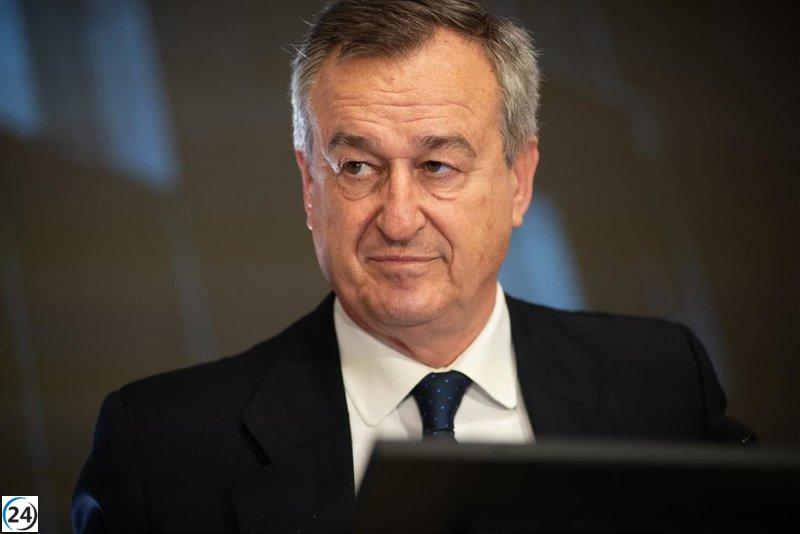 González-Bueno (Sabadell) asegura que una OPA a precios actuales es inviable.
