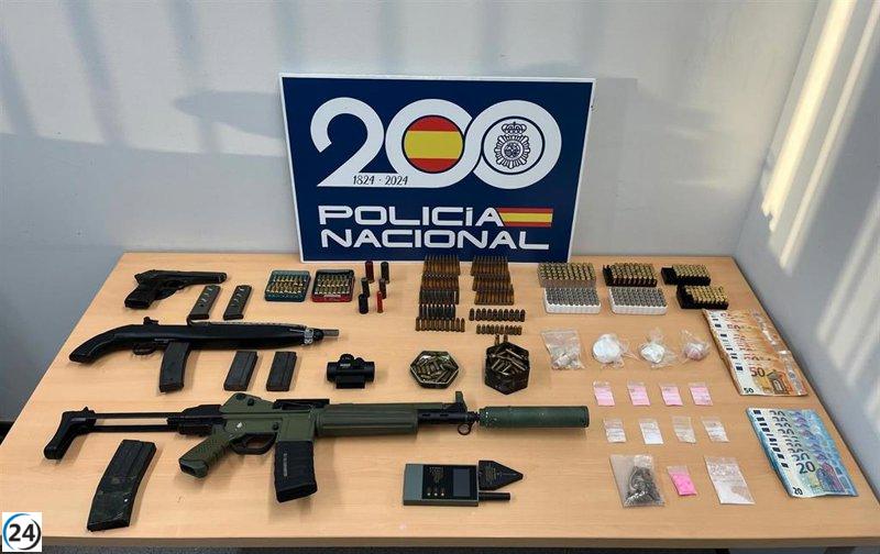 Detenciones en Terrassa y Badalona por tráfico de drogas y tenencia ilegal de armas.