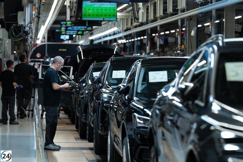 Seat reporta un desplome del 91% en su beneficio operativo, alcanzando 38 millones en el primer semestre.