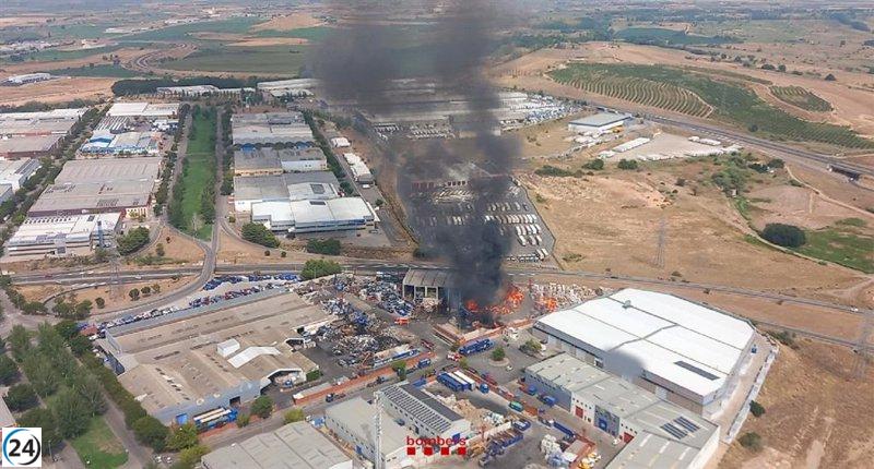 Controlados los incendios en Lleida y Sabadell.