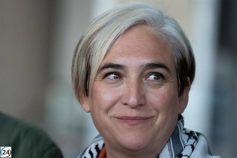 Ada Colau participará en la Flotilla Global Sumud que zarpa de Barcelona hacia Gaza.