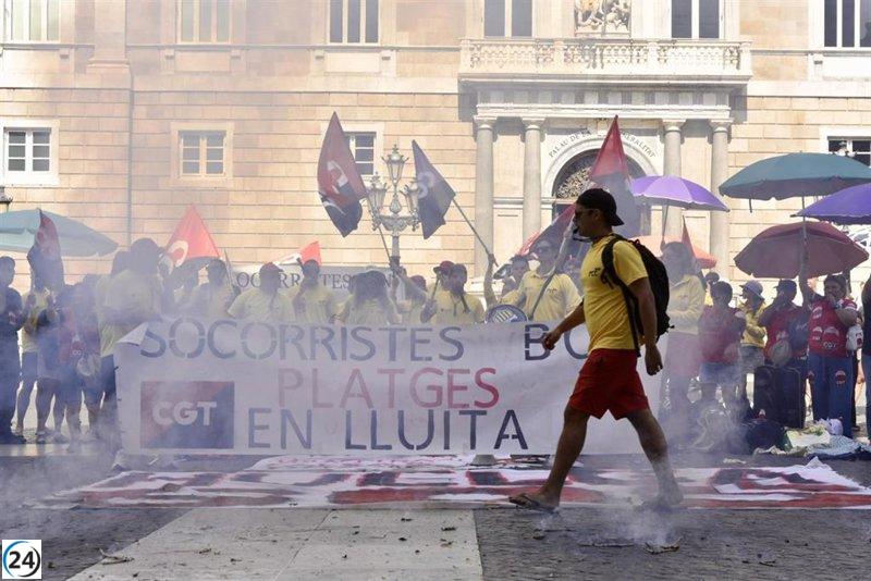 CGT pone fin a la huelga de socorristas en Barcelona luego de 27 días de movilizaciones.