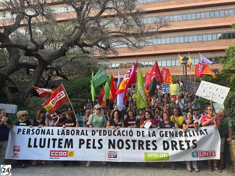 Docentes en Cataluña exigen mejoras laborales y anuncian protestas.