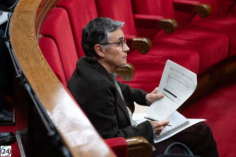 ERC y Vox exigen a Pané que rinda cuentas tras un suicidio en el Hospital de Terrassa.
