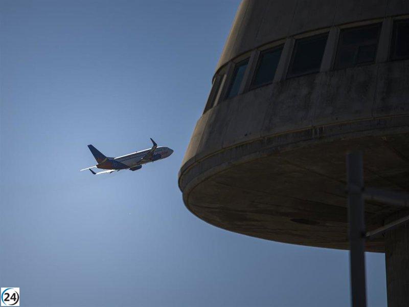 Aeropuerto de Barcelona enfrenta caos por lluvias y ciberataque.