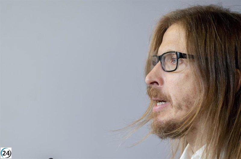 Fernández reafirma el rechazo de Podemos al traspaso de inmigración a Cataluña: 