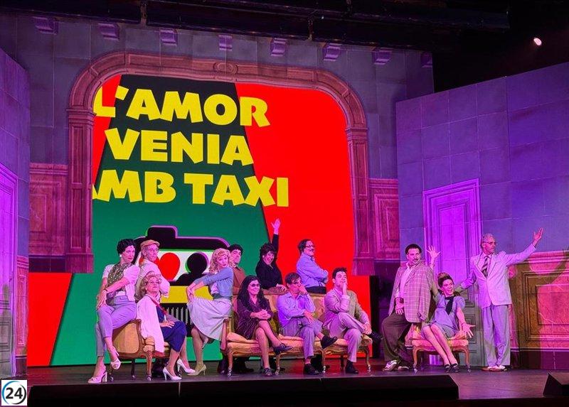 La Cubana rinde tributo al teatro amateur con 'L'amor venia amb taxi' en Barcelona.