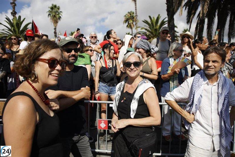 Asens convoca a recibir a 21 españoles de la Flotilla en Barajas a las 20:00 horas.