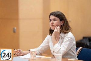 Inquilinos acusan a 35 agencias inmobiliarias de violar la ley ante la Generalitat.