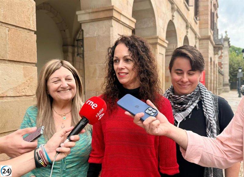 Pozuelo (Podem) niega que la expansión del Aeropuerto de Barcelona esté programada para 2031.