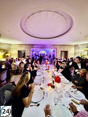 El Hostal de la Gavina en s'Agaró revive sus cenas-concierto de hace 70 años.