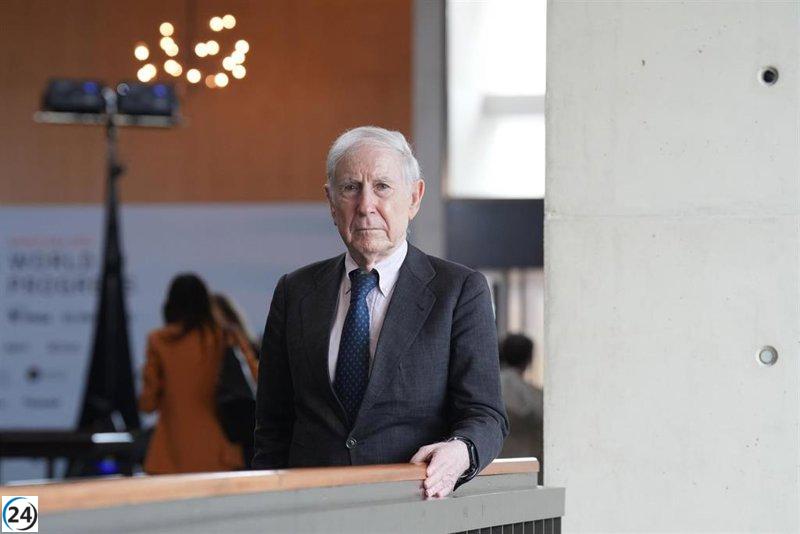 Exministro israelí Ben Ami advierte que discutir la solución de dos estados es un error y aboga por la unidad palestina.
