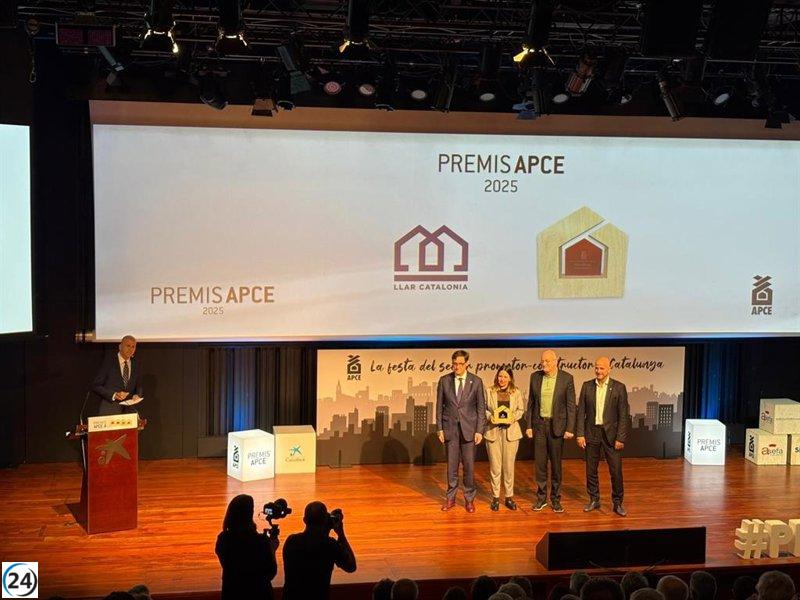 Illa resalta la clave participación de promotores y constructores en el plan de vivienda del Gobierno.