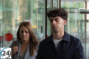Aguado enfrenta cargos por supuesta agresión sexual a empleada del Espanyol.