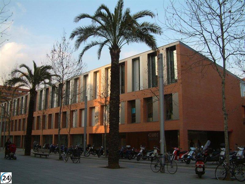 La UOC incrementa en 140 las plazas de su máster en Formación del Profesorado para el próximo curso, alcanzando 960.