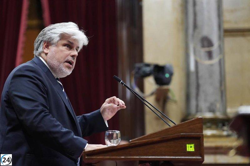 Junts solicita un debate en el Parlament sobre la crisis del ascensor social.