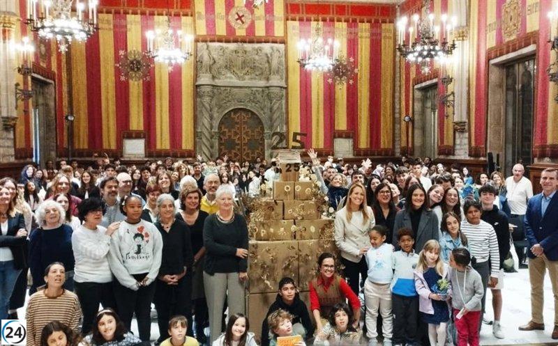 Collboni conmemora un cuarto de siglo del innovador programa 'Escoles + Sostenibles' en Barcelona.