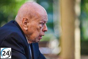 Jordi Pujol presenta una mejoría en su estado tras la neumonía que lo mantiene hospitalizado en Barcelona.