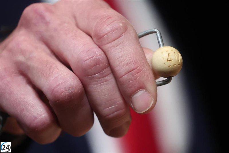 El tercer premio (90.693) reparte 15 series en Sant Boi y afecta a ocho localidades catalanas.