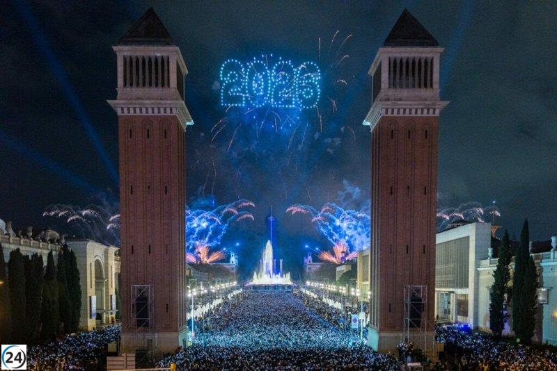 Cerca de 115,000 personas celebran el Año Nuevo 2026 en la Avenida María Cristina de Barcelona.