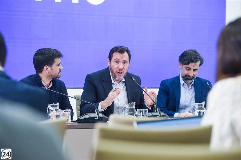 Puente asegura que el muro se derrumbó por el paso de la R4 y Carreteras se hará cargo de la reconstrucción.