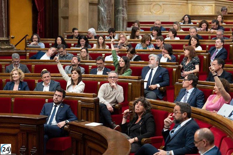 El Parlament tarda un mes en aprobar sanciones por sequía.