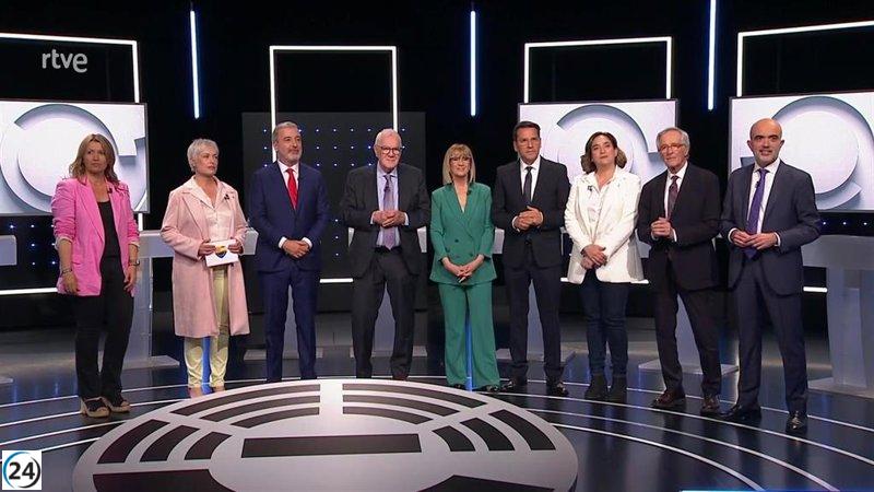 Candidatos de Barcelona reflexionan con sus familias en día pre electoral