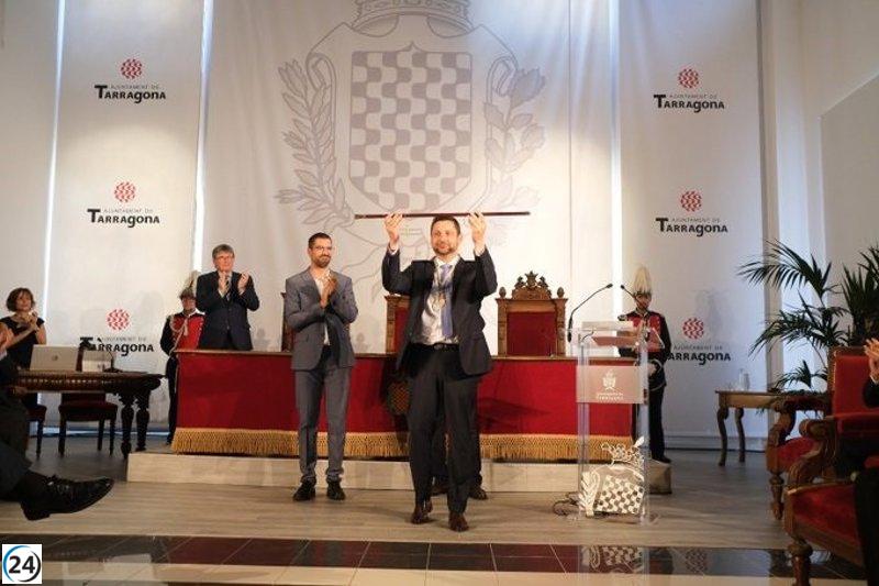 Rubén Viñuales recupera la alcaldía de Tarragona para el PSC y gobernará en minoría.