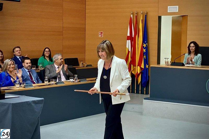 Núria Marín (PSC) es elegida alcaldesa de L'Hospitalet (Barcelona) por quinta vez.