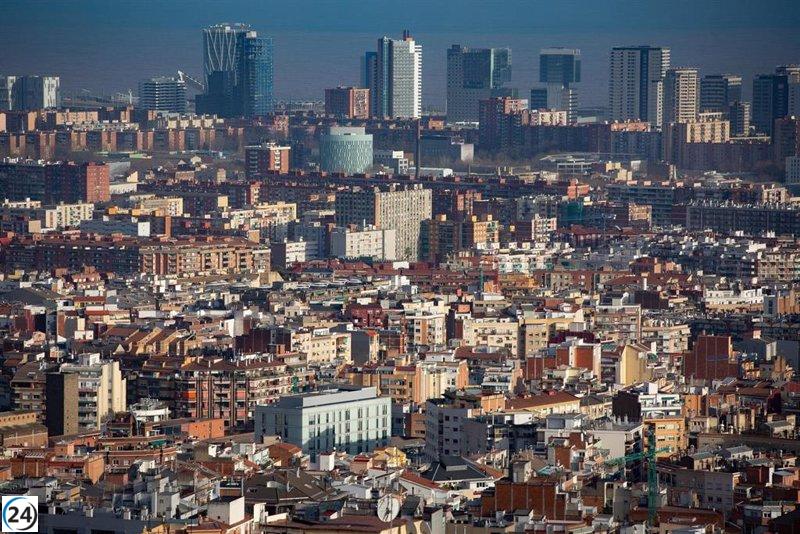 Barcelona recupera población post-pandemia, superando los 1,6 millones de habitantes.