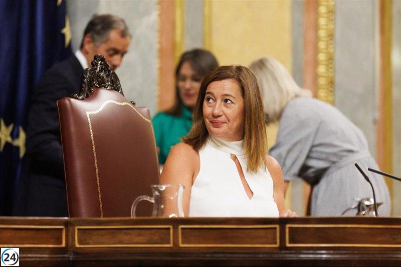 Armengol planea buscar un consenso amplio sobre el uso de lenguas en el Congreso.