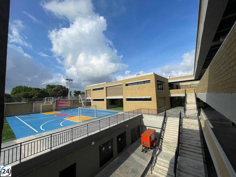 El Barça, junto a Shakira y Fundación La Caixa, impulsan una nueva escuela en Barranquilla, Colombia.