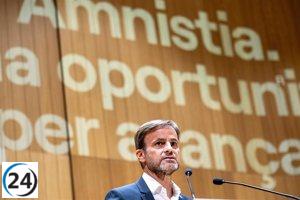 Asens (Sumar) predice que Cerdán (PSOE) irá al PE solo después de llegar a un acuerdo